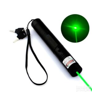 Zeleni laser u obliku baterijske lampe profi 5km - Zeleni laser u obliku baterijske lampe profi 5km