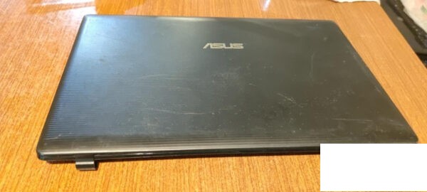 Asus Pro Essential P751J Kuite Ekrana -