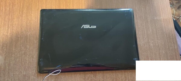 Asus X52J Kuite Ekrana -