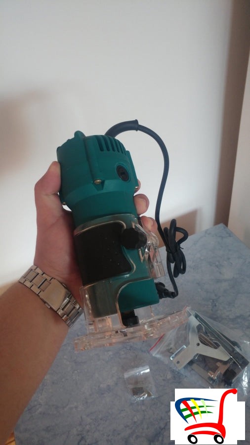 Makita Jednorucna Glodalica ! -