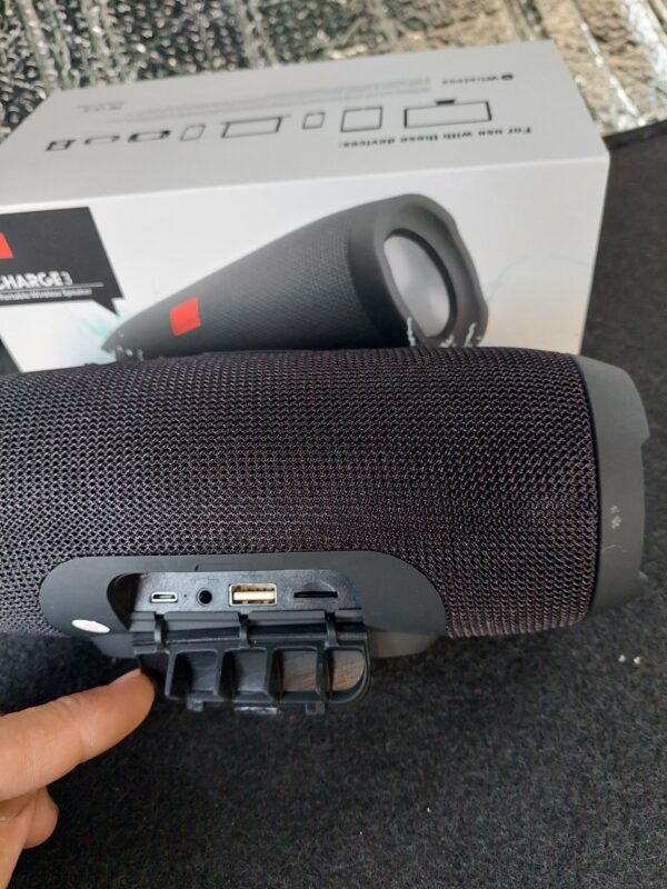 JBL Charge 3 Prenosivi bluetooth zvucnik blutut - JBL Charge 3 Prenosivi bluetooth zvucnik blutut - Image 3
