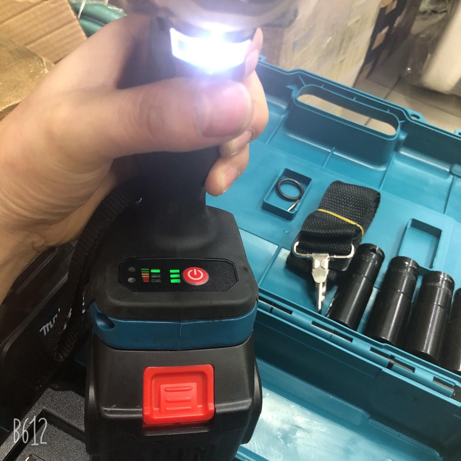 AKCIJA Makita Aku udarni odvijac i srafilica 128v + 4 gedora - AKCIJA Makita Aku udarni odvijac i srafilica 128v + 4 gedora - Image 4