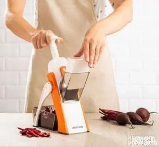 Višenamenska seckalica - Višenamenska seckalica